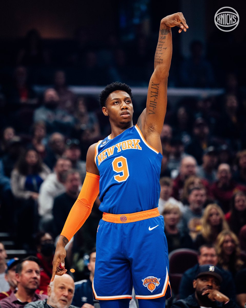 https://pbs.twimg.com/media/FgWoM5NX0AIS2rL.jpg Knicks 108, Cavaliers 121: Play-by-play, highlights and reactions