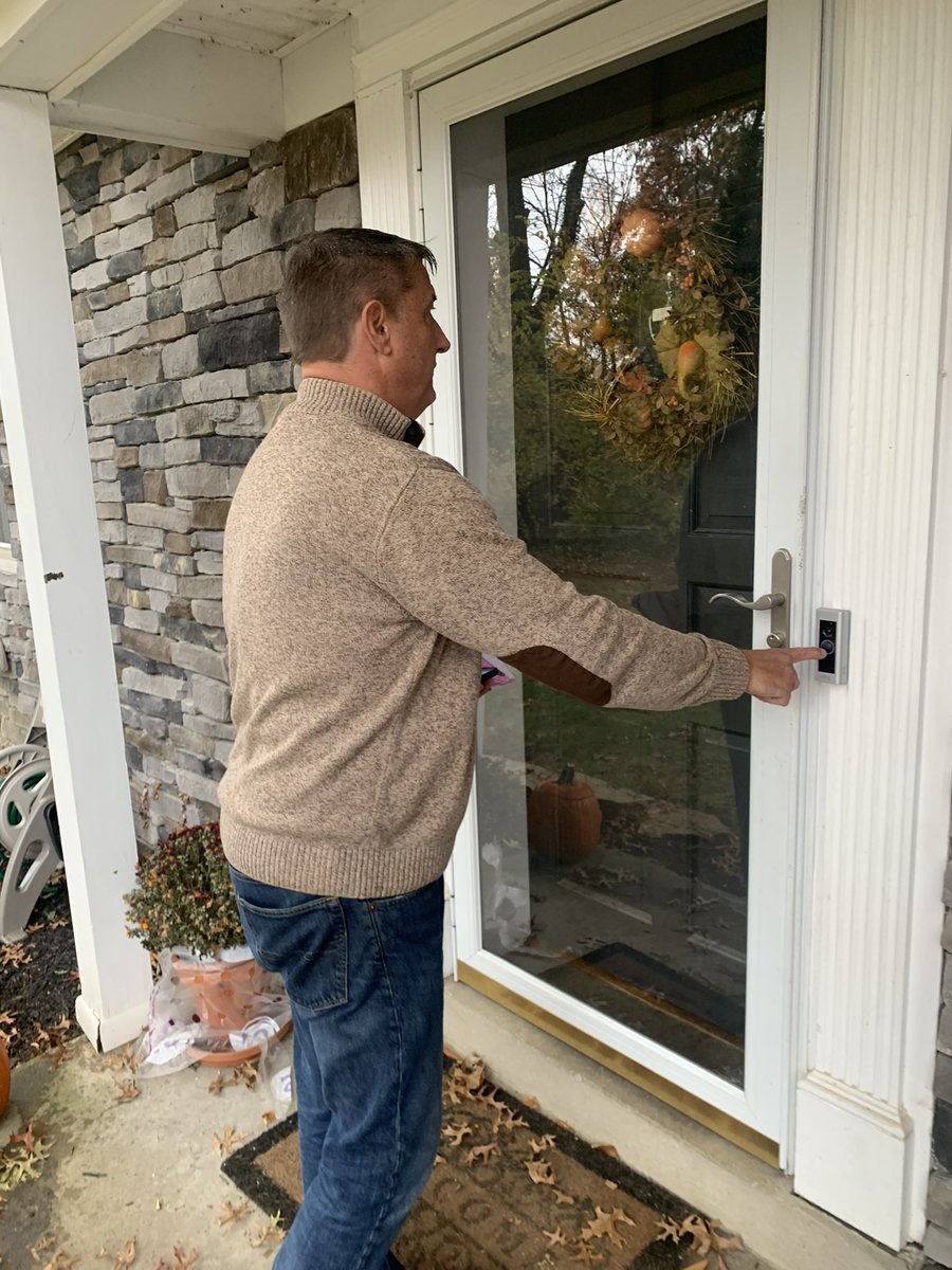 VoteMonzel's tweet photo. Even in the rain we were knocking doors today in Madeira! Remember to vote 🗳 Monzel for State Representative District 28! 🇺🇸@OhioHRA @HamCoGOP @ohiogop @AfpOhio @MadeiraOhio https://t.co/GmlvuYMFZ3