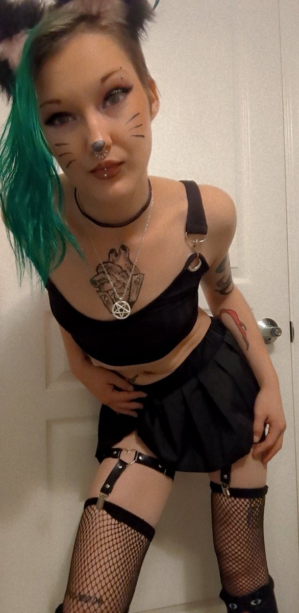 Symphtoms's tweet photo. Cum kitty cum✨🫦
https://t.co/tEpO8qSg5Y https://t.co/h3YCIUqBxr