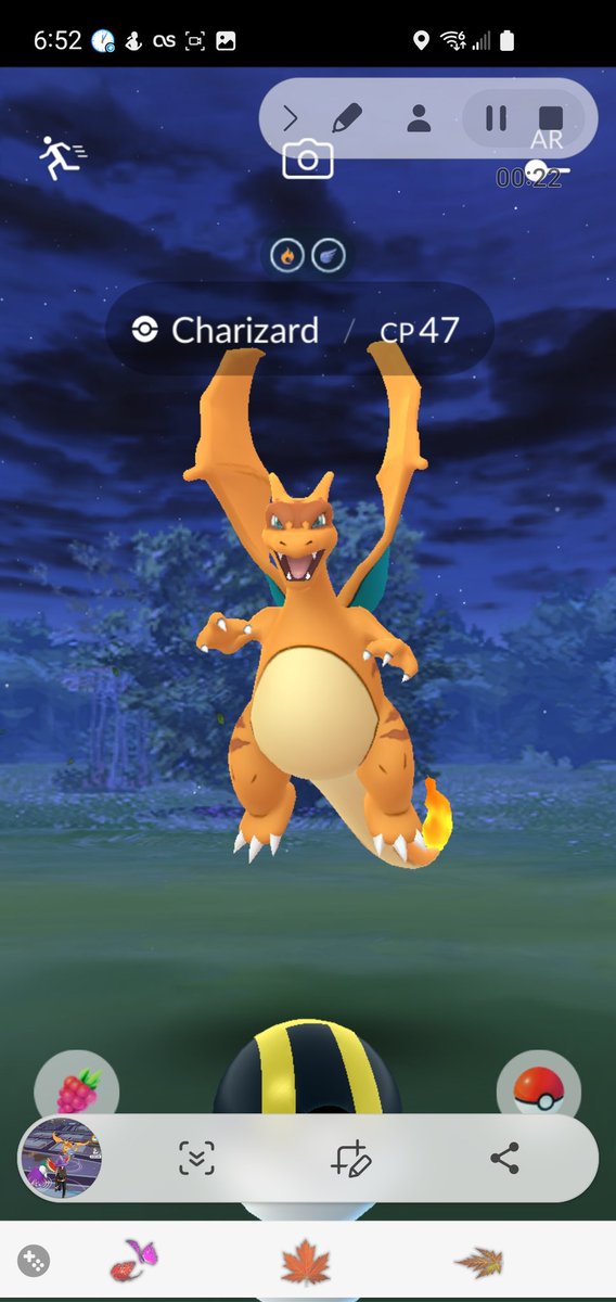 BlackUniGryphon's tweet photo. @MYSTIC7 #BestOfAll my #CloneCharizard! #ClonePokemon #ZoruaEncounter
#Zorua #PokemonGo https://t.co/3iV5aJIoEG