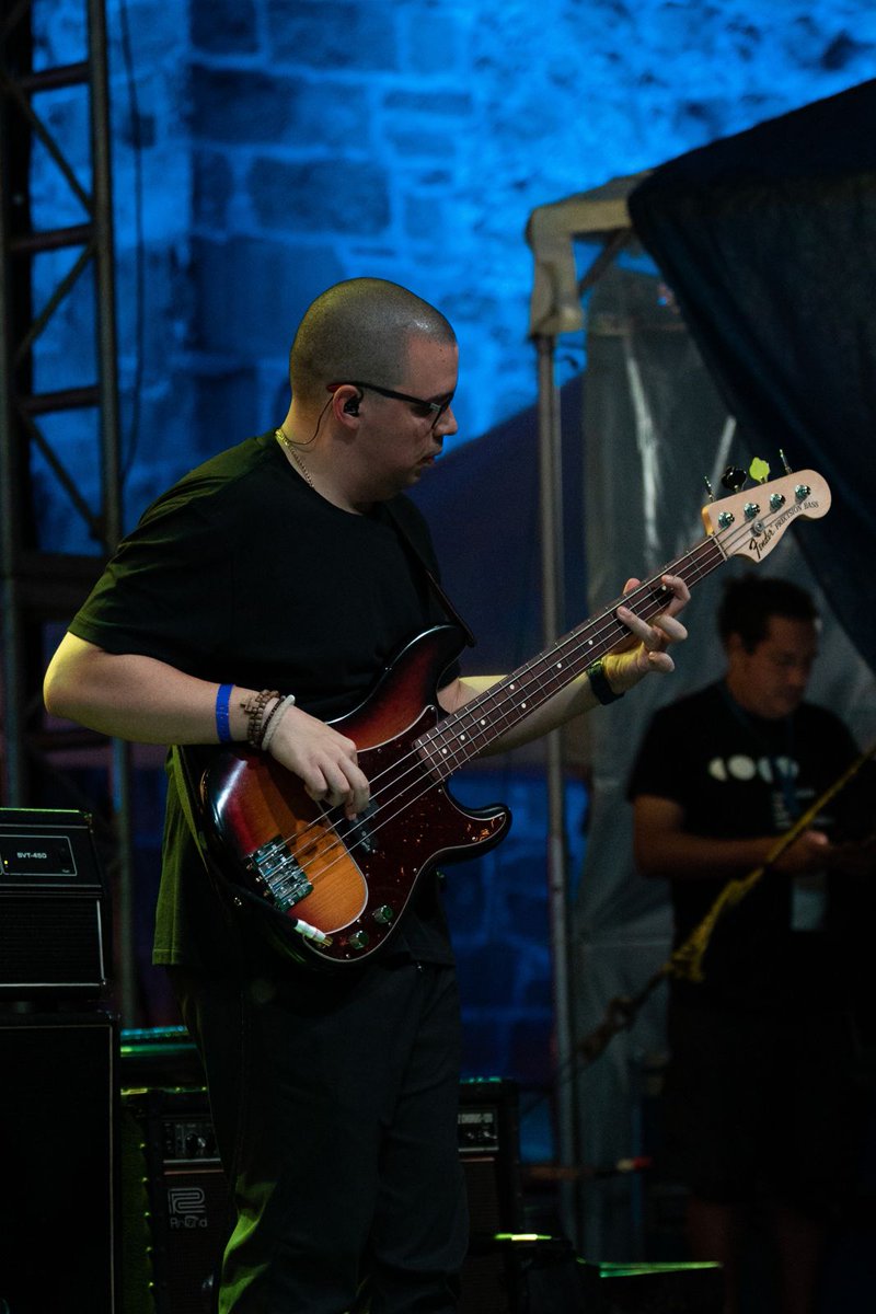 teacherelsie's tweet photo. Este fin de semana estuvimos de fiesta porque uno de nuestros Administrativos celebró 1 año + de vida 🎉👏🏻🎂🎆

Para Hans Machazek 🎸nuestros mejores deseos y alegrías en el trabajo, estudios, música y en todas las obras de la Fundación.

#inclusión
#soydaltónico
#daltonismo https://t.co/xQCizKn72N