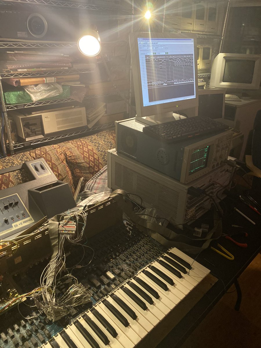 tr1nitr0n🎗️ tweet media