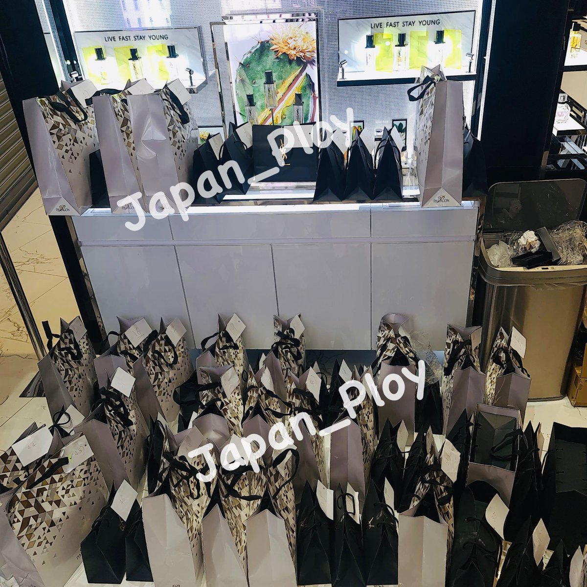 japan_ploy's tweet photo. Pls rtw🥹

รับพรีออเดอร์ YSL ลด 35% ทุกรายการ จัดส่งฟรีค่ะ

❣️ทุกออเดอร์รับของแถม ถุง กล่อง จากเค้าเตอร์ และของแถมจากเราทุกออเดอร์ค่ะ

📍สนใจสามารถกรอกฟอร์มได้เลยค่า

ใครไม่สะดวกกรอกฟอร์ม DM หาเราได้เลยนะคะ

🌟 https://t.co/fgMh1xwIaK

#YSLBEAUTYTHxBAMBAM #BamBam
#ตลาดนัดอากาเซ่ https://t.co/iwc0EPa7nE
