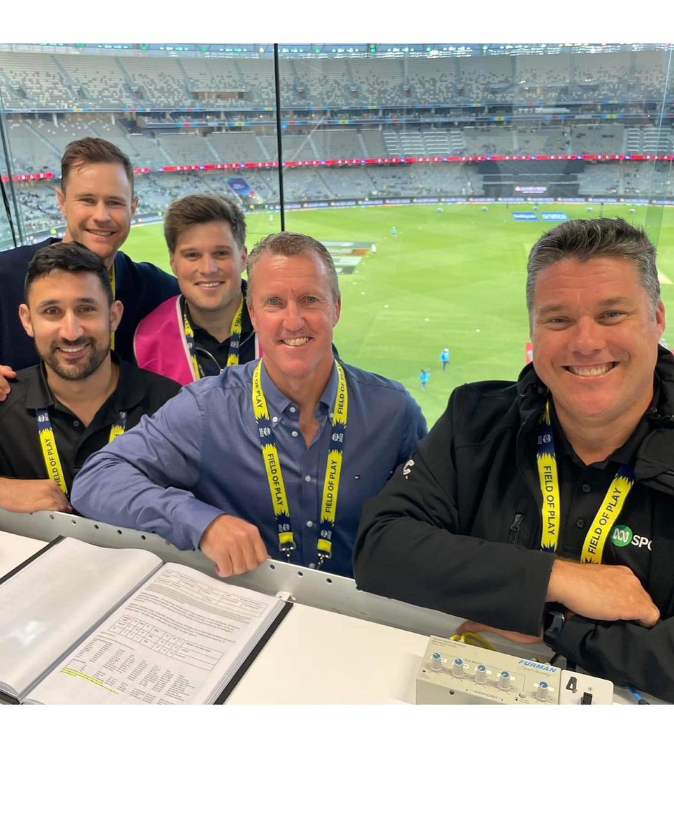 Jason Behrendorff tweet media