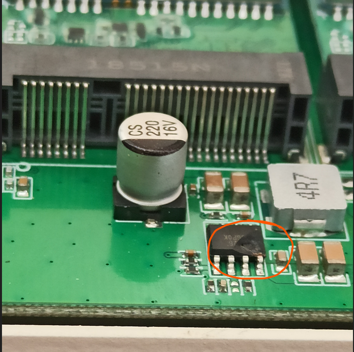 aggarwal_pallav's tweet photo. Multichannel #4GRouter came in to analyze if we can design and manufacture it in India.
Learned quite a lot of good things.
Chinese companies that build quality products, do not use Chinese chips for RF.
DC-DC converter ICs are many times from #Richtek.
#embeddedsystems https://t.co/7wbH9KKajV