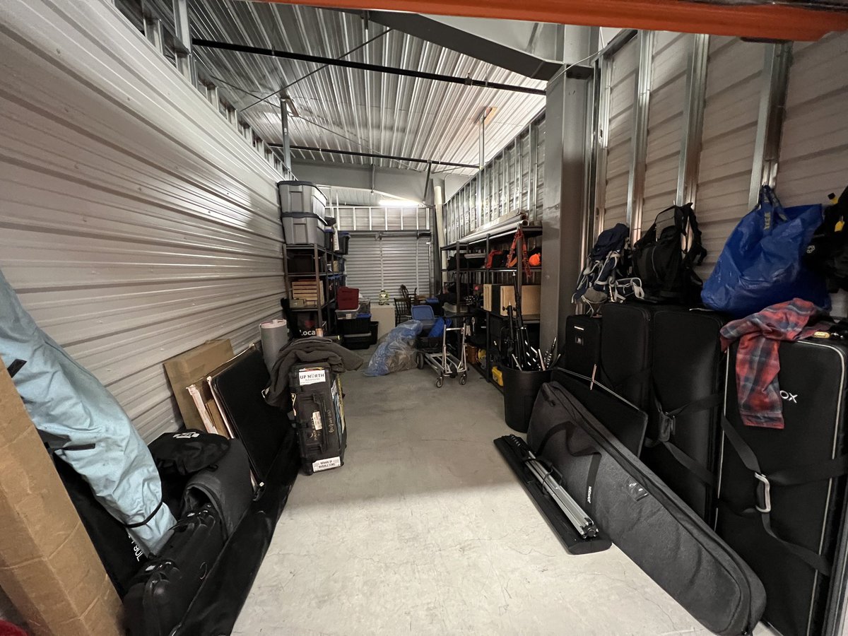 New photo shoot prep space! Levelling up!