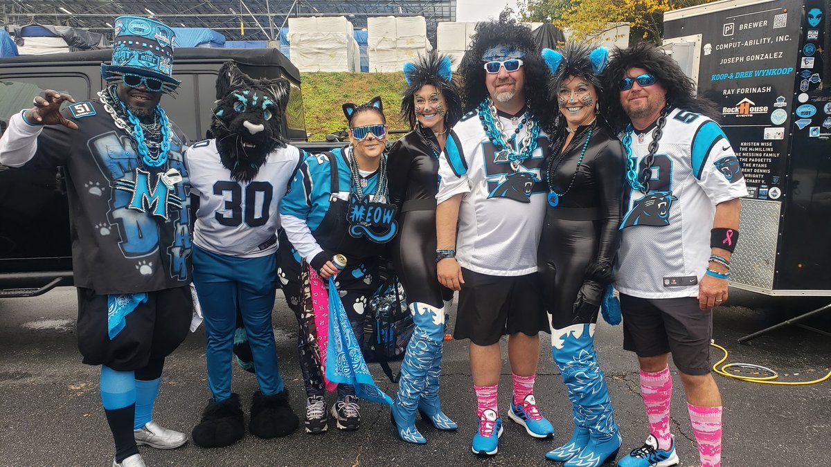 AtlantaRiot's tweet photo. #UndefeatedInTailgate @roaringriot @AtlantaRiot #AtlantaTakeover https://t.co/to6C0el8Kf