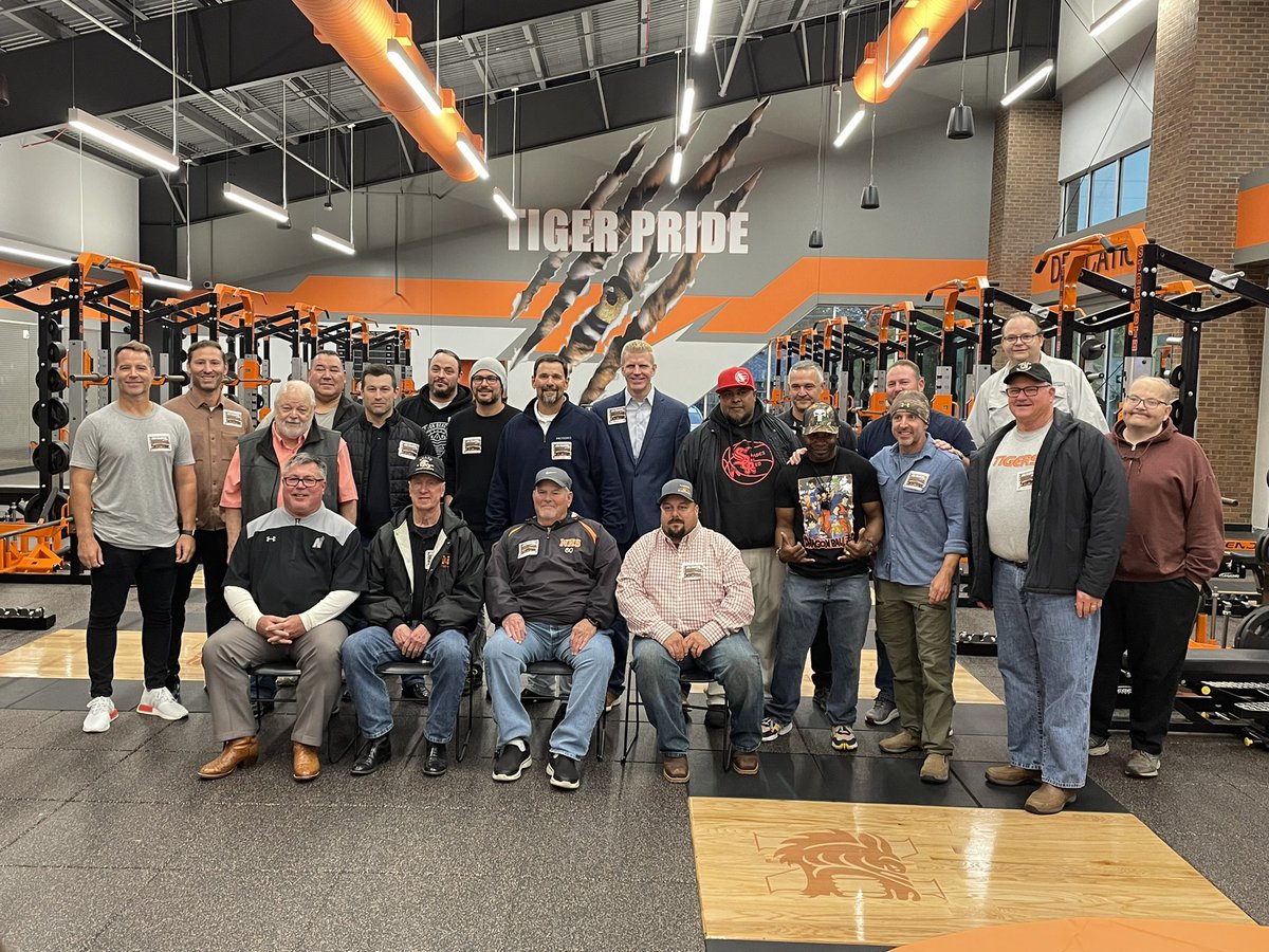 Bob Cervi tweet media