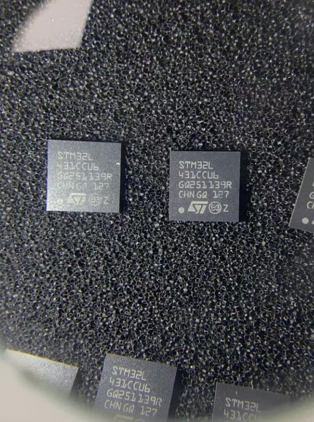 Harry_Monster10's tweet photo. The most enjoyable thing every time is to look under the microscope at these different electronic components or even chips. They always give me a different feeling, don't they? But it is both a pity and a pleasure that they are about to be bought by customers and used in greatjob https://t.co/ojl6xULUd7
