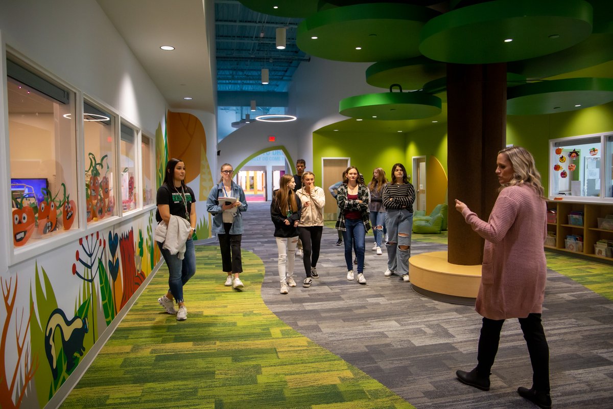 Hands-on experiences are invaluable to our students! @SHSFalcons' child development class visited the @NKCEarlyed Early Education Center to get a behind-the-scenes look at a typical day of our littlest learners and tour the building.