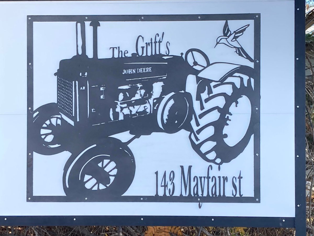 ProjectsMetal's tweet photo. #metalfamily #metalart #yardsigns #family #yarddecor #farming #farmsigns #designmetal #metal #metalfun https://t.co/cZneii84rV
