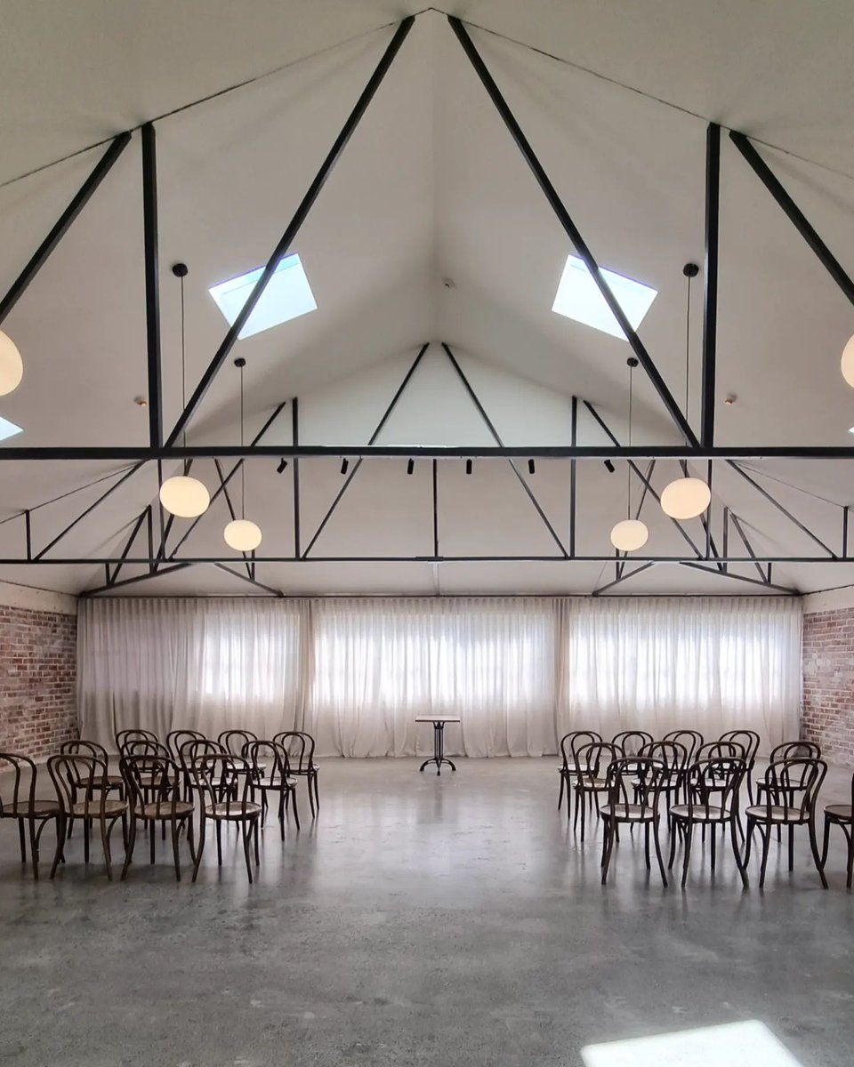 This character and light-filled event space is perfect for your next corporate function, birthday or celebration. With soaring 26ft high ceilings, washed-brick walls and industrial charm, Whisky &amp; Wood pairs character and function perfectly.

sharedspace.co.nz/listings/detai…

#nzevents
