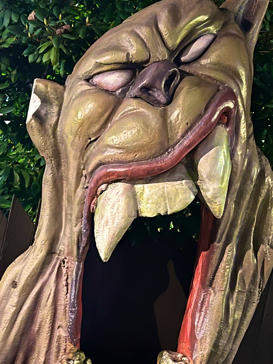 CardiacDrop's tweet photo. #Screeemfest festival at Canobie. https://t.co/IGsUdPC8MA