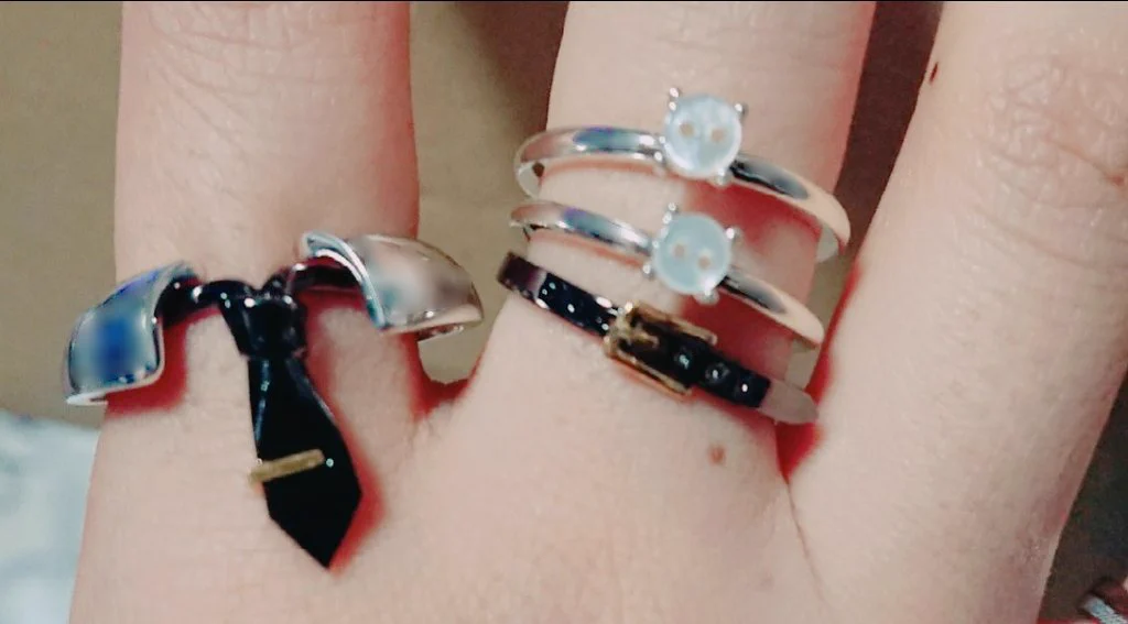 ベルトリングにグッときた人は
一緒に指をドレスコードできるリングはいかがですか？hazamaって言うんですけど
#hazama  