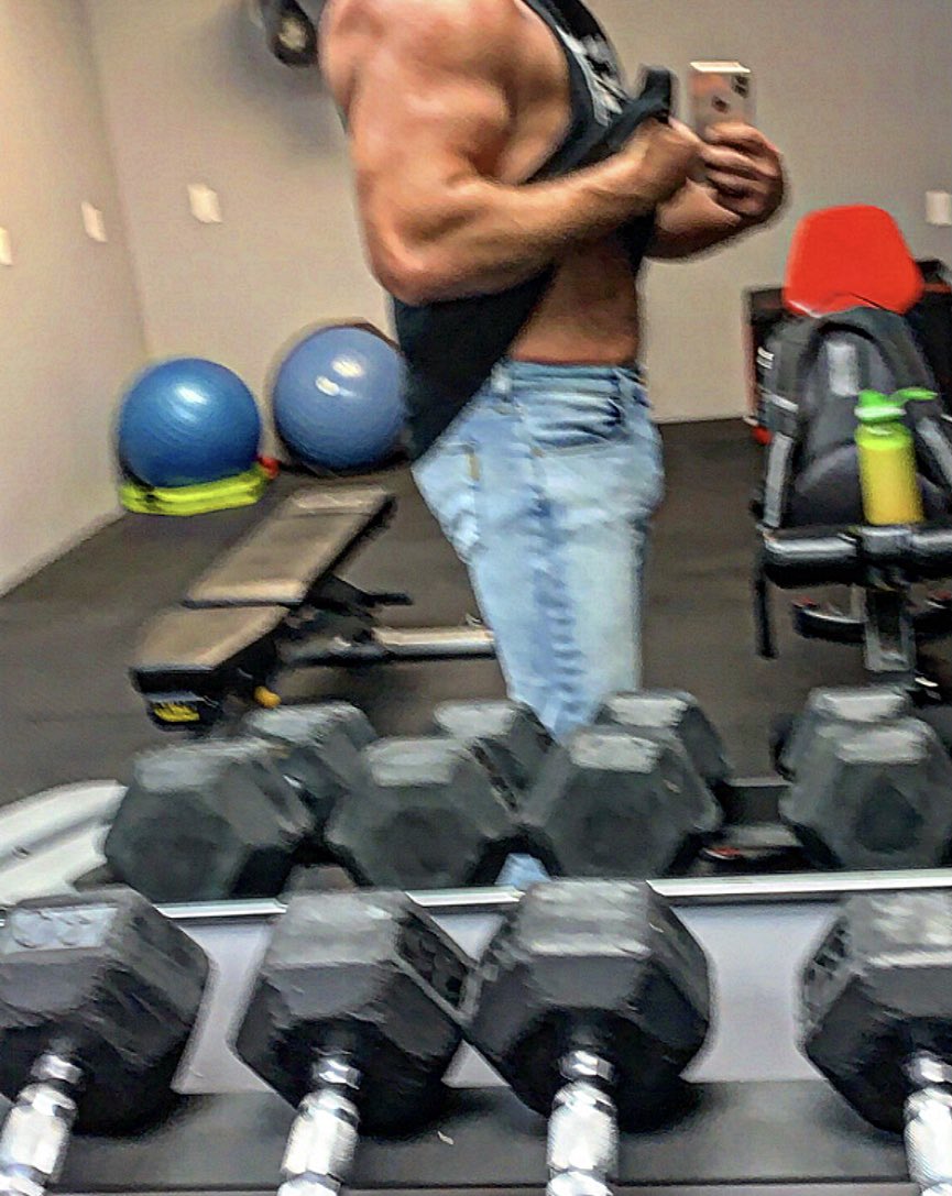 dallas-thomas-on-twitter-day-30-natural-gained-9-lbs-lost-inch