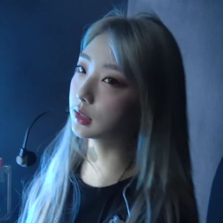 yeojinhours's tweet photo. #여진 #yeojin https://t.co/LTxtAHD7u1