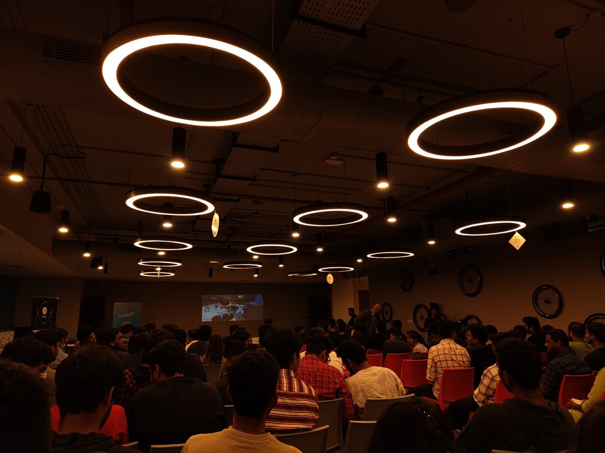 rachitdhaka_'s tweet photo. All about Yesterday, The Greatest and Largest  Meet-up, #BuildersConnect 🚀 Organised by @ThePrayasu @CodeChefSrmRmp 
THANKS TO all the Sponsores
@web3bharat @Web3Chennai @web3bharat 
Happy to Be there and Gain Knowledge about various Fields , which was really Helpful ! https://t.co/yvD3219OqD