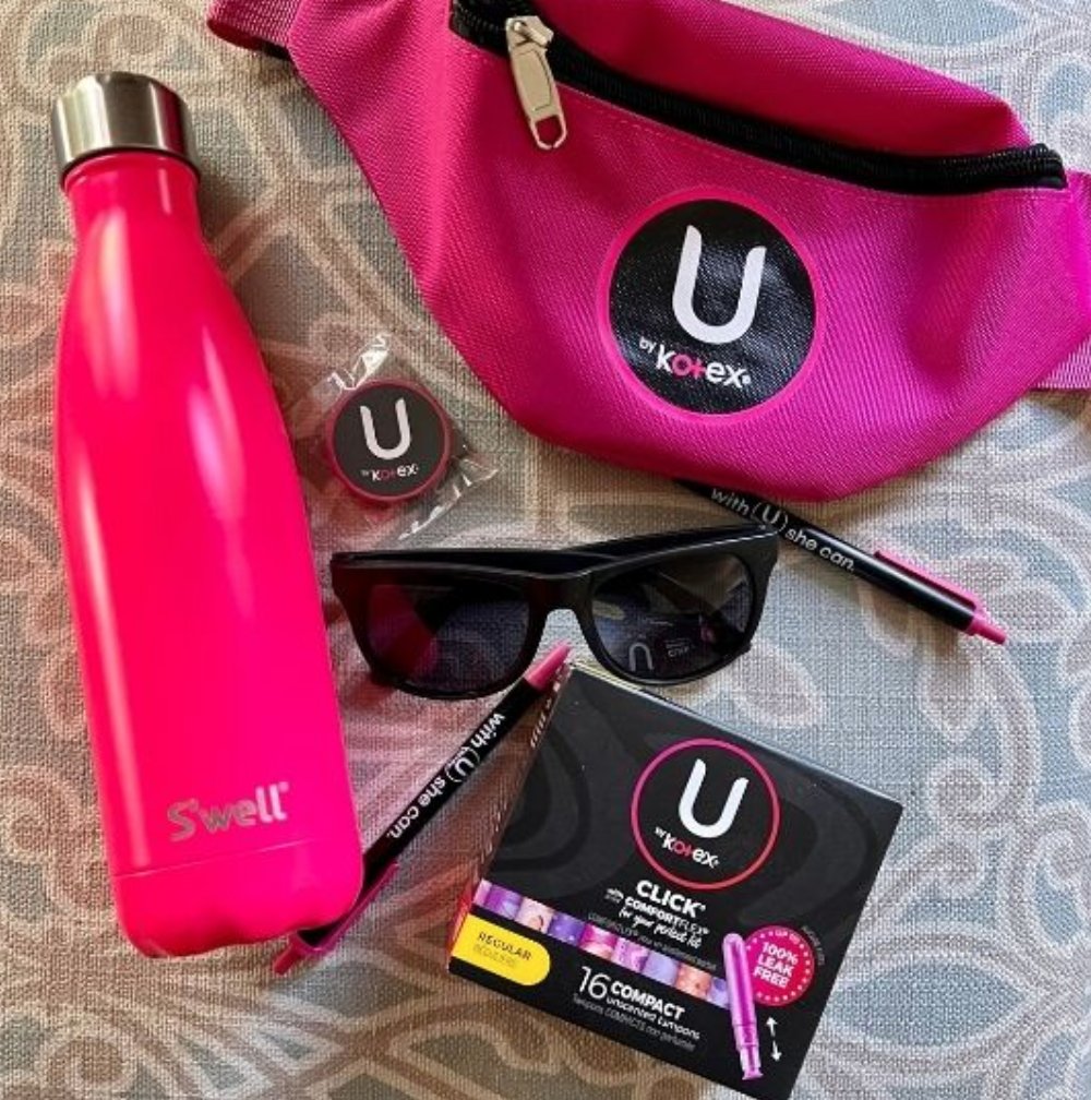 DonnaChaffins's tweet photo. #ad Be sure to enter to win a $50 Walmart Gift Card and #UByKotex Prize Package in the @SheSpeaksUp #WithUSheCan giveaway! And learn how you can buy and donate to help end period poverty! Enter here:  

https://t.co/l5S1jVBORn 

#WithUSheCan #UByKotex #Walmart https://t.co/68mhAbN7Kf
