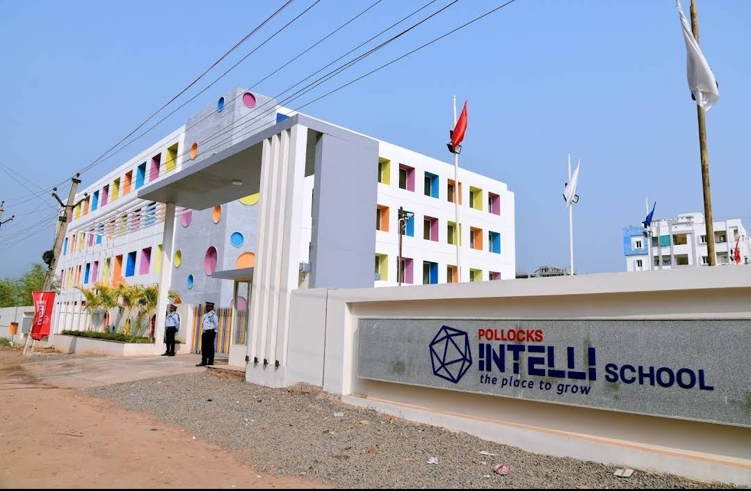 VITTALRAJ EMANDI tweet media