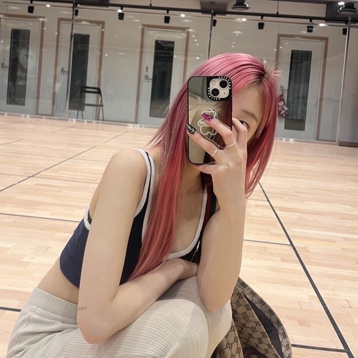 yeojinhours's tweet photo. #여진 #yeojin https://t.co/jGHL0cmisS