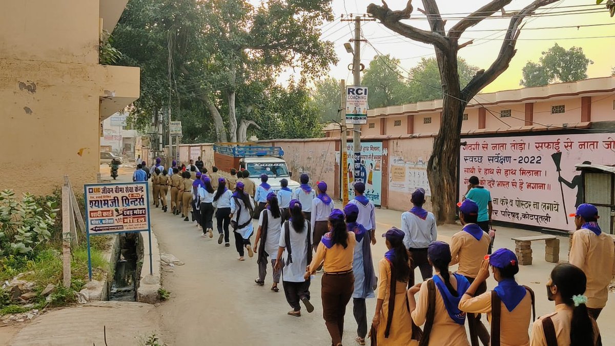 NssRajasthan's tweet photo. राष्ट्रीय एकता दिवस के अवसर पर राजकीय उच्च माध्यमिक विद्यालय धोवड़ा में रैली और शपथ दिलाई गई। #nationalunityrun @_NSSIndia @YASMinistry @PMOIndia @DDNewslive @ianuragthakur @RajCMO @sanjayjavin @pankajsinghips https://t.co/9fyyiks8fC
