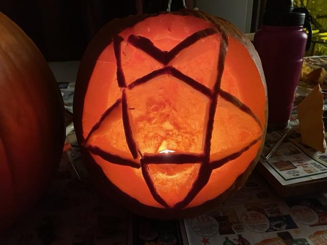 IAM8ull's tweet image. 2 of 2