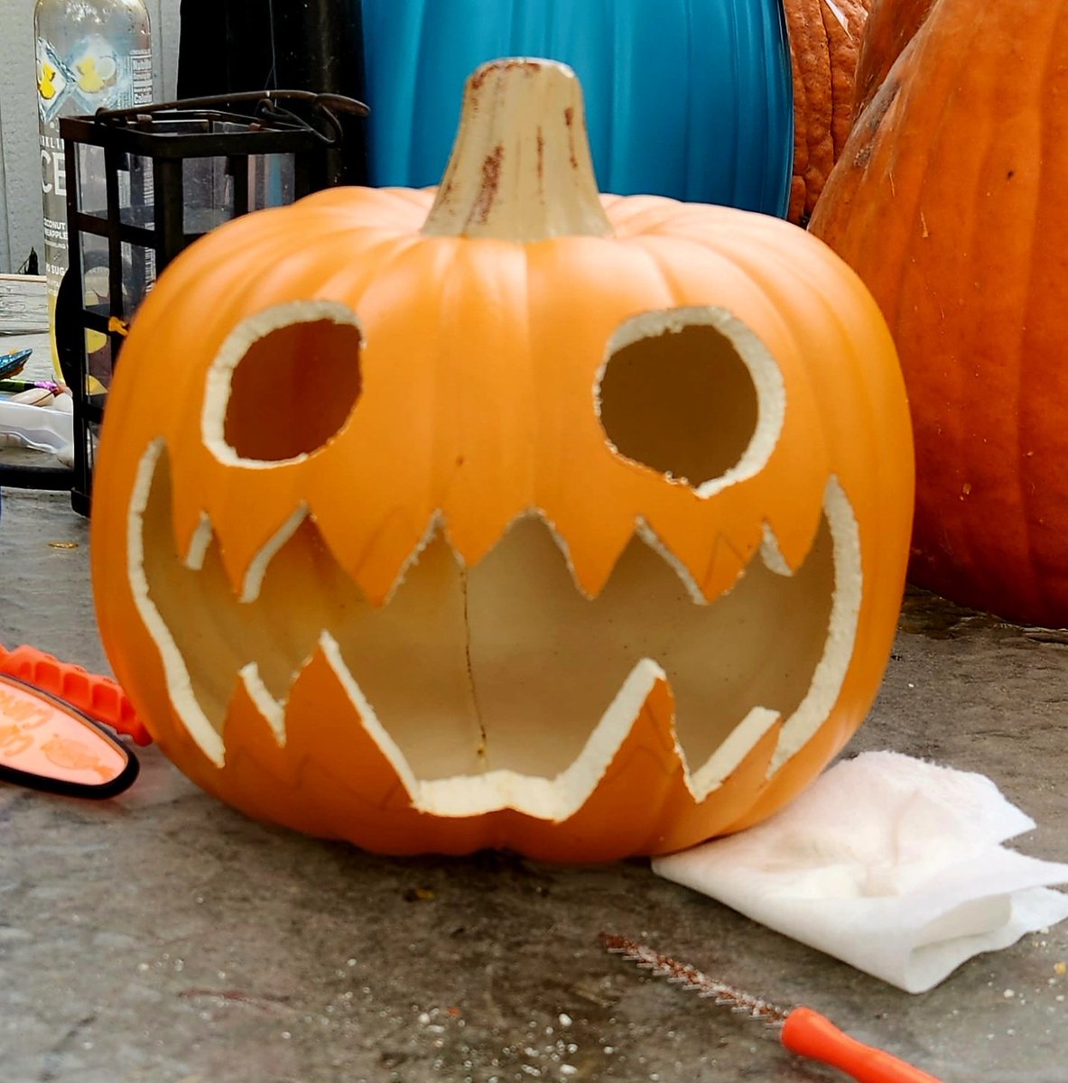 Today was my birthday and, among other things, I carved a Jack-o-lantern.

#31NightsOfHalloween Day 30