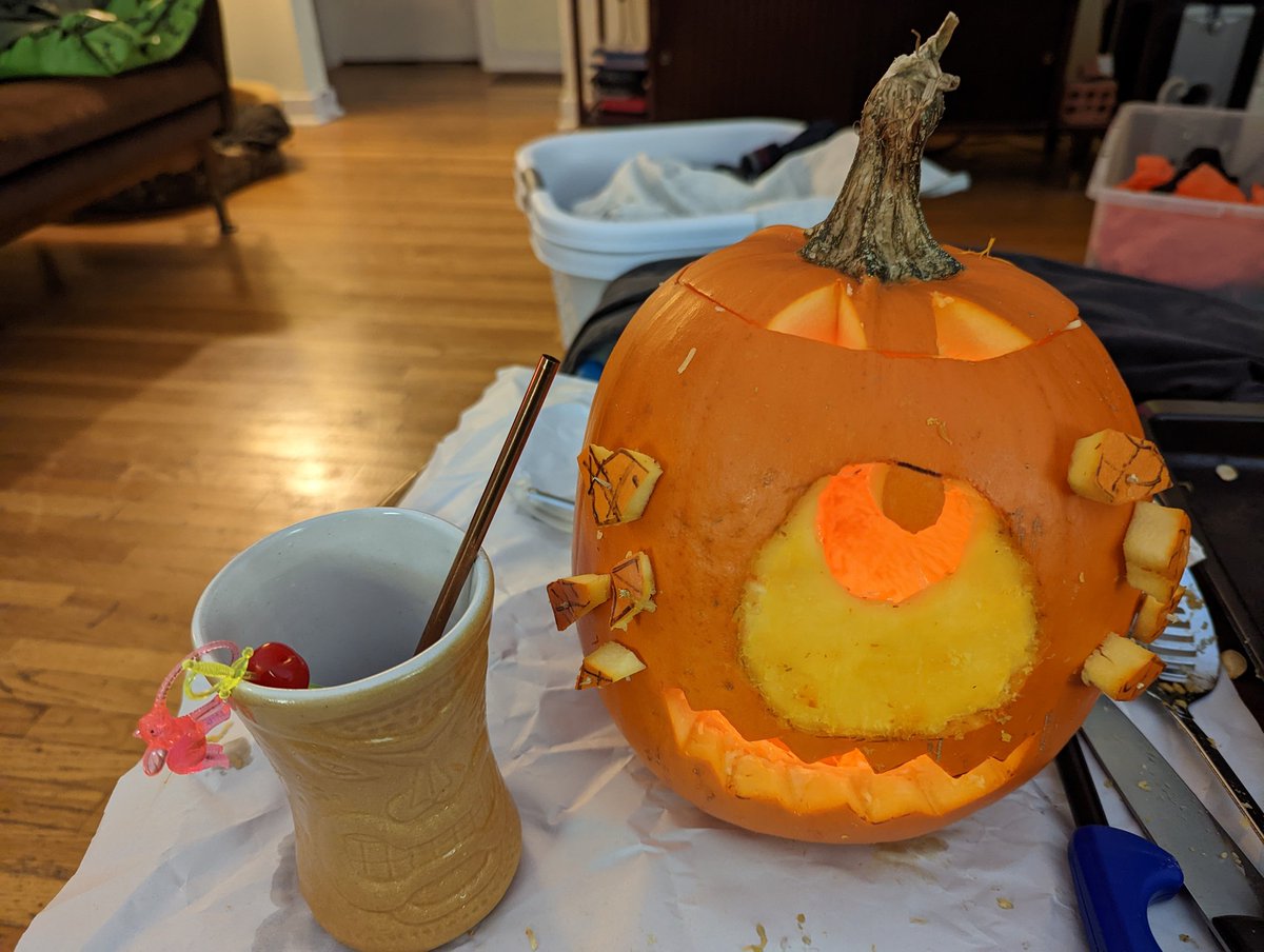 WifeWorksAtShaw's tweet photo. The pumpkin isn't #tiki but the rum punch is. https://t.co/o66VWIuT6B