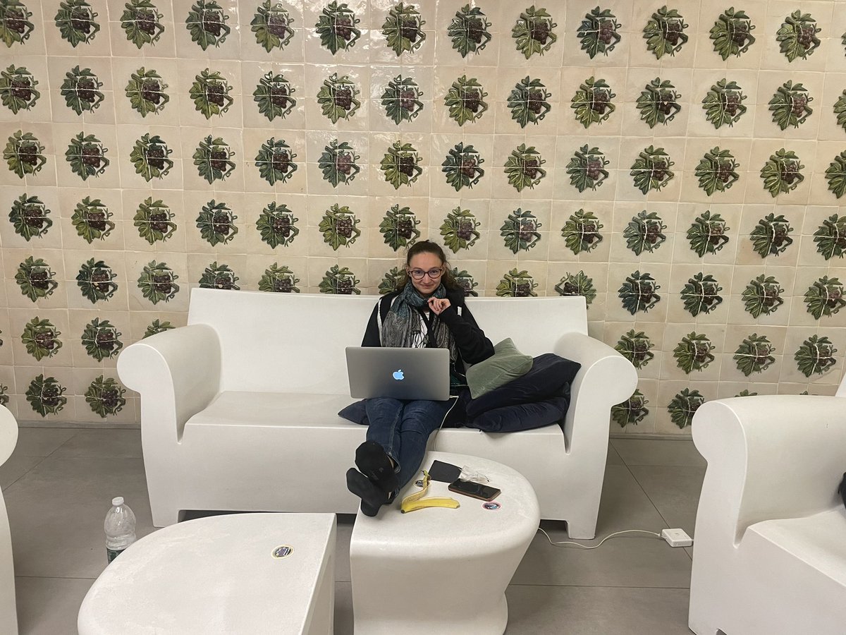 3:30 in Lisbon

 <a href="/_HerDAO/">H.E.R. DAO (Mainnet Arc)</a> hackers at <a href="/Web3Hubs/">web3hubs</a> womenhack