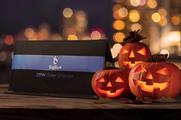 🎃BigBlue 28W Solar Charger Halloween Sales👻
Time: Now -  Nov 1st 24:00 (PST)
😈Original Price $99.99  $40 OFF  Discount Price $59.99🥳
28W solar panel👇👇👇: 
bigblue-tech.com/products/28w-s…
#BigBlue #Halloween #Sales #discount #deal #SolarPanels #hiking #Camping #solarenergy #outdoor