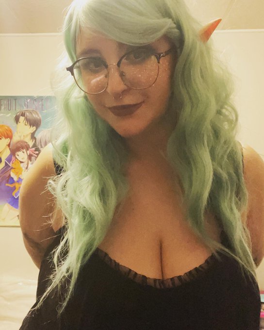Was an elf today! 😘 https://t.co/v02FDDXhUy<a href="/tag/cosplay"class="tags"><span>#cosplay</span></a><a href="/tag/horror"class="tags"><span>#horror</span></a><a href="/tag/bbw"class="tags"><span>#bbw</span></a><a href="/tag/halloween"class="tags"><span>#halloween</span></a><a href="/tag/spicy"class="tags"><span>#spicy</span></a><a href="/tag/happyhalloween"class="tags"><span>#happyhalloween</span></a>