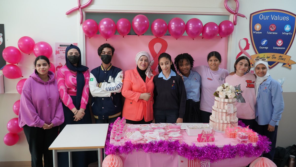 AIS_SrSecondary's tweet image. Our Cultural Pillar leaders and ambassadors, under the leadership of our cultural pillar teacher, Ms. Nawal, decorated the Secondary School foyer and distributed goodies to spread awareness about Breast Cancer. #aispinkday2022 #AISEvents #AISJrSecondary #AISSrSecondary