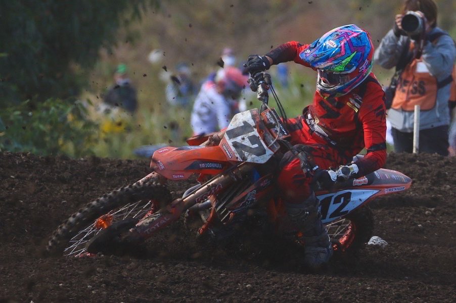 ryotaikemoto's tweet photo. 第6戦関東大会
13位/8位 総合10位。
応援ありがとうございました!
納得はいきませんが第2戦のときの関東大会に比べてかなり進歩しました🥴
ひとまず頭打たなくて一安心です。
最終戦も気を抜かずベストを尽くしていきます🤙🔥
P/C #ryuproject https://t.co/nTpwGf27As