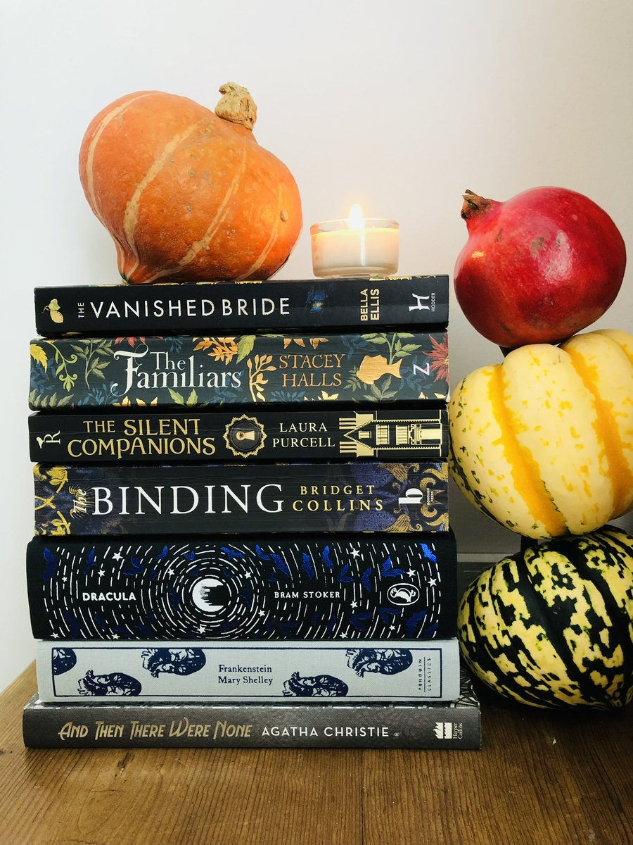 It’s Halloween 🎃 Which book is your spookiest read? instagram.com/p/CkX4_HrLKSC/…