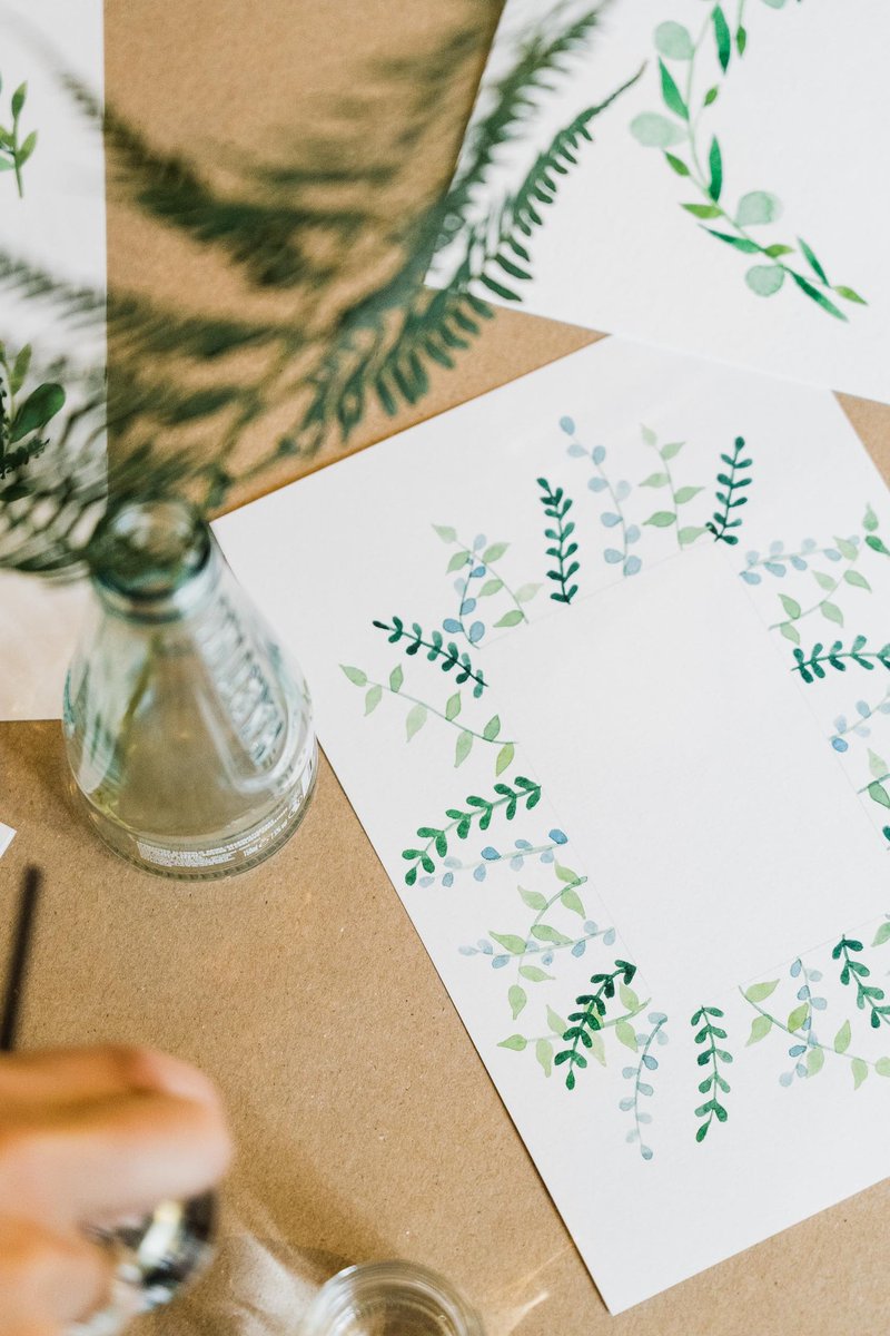 I have a couple of spaces available on my Beginner's botanical watercolour workshop this Thursday 3rd November 10am-12 alicedrawstheline.co.uk/collections/wo… #ludlow #yourherefordshire #whatsonhereford #hereyoucan #craftcourse #offasdyke #welshborder