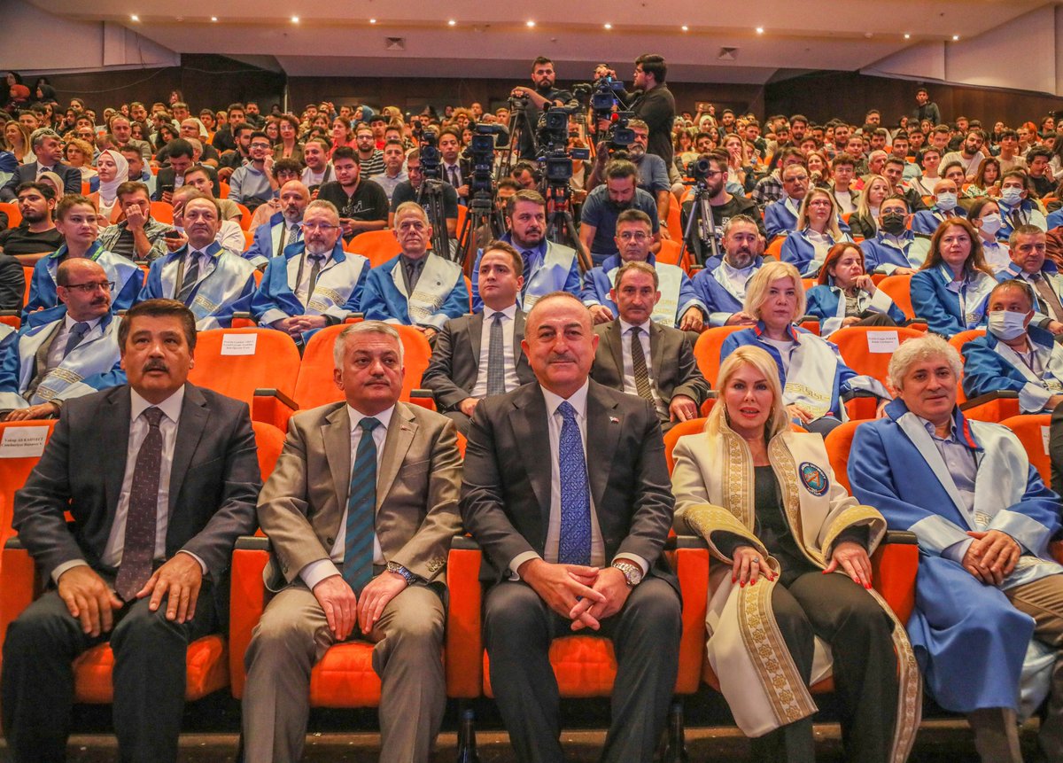 Çavuşoğlu: Avrupa sadece AB'den ibaret değil

ensiyasihaber.com/gundem/cavusog…