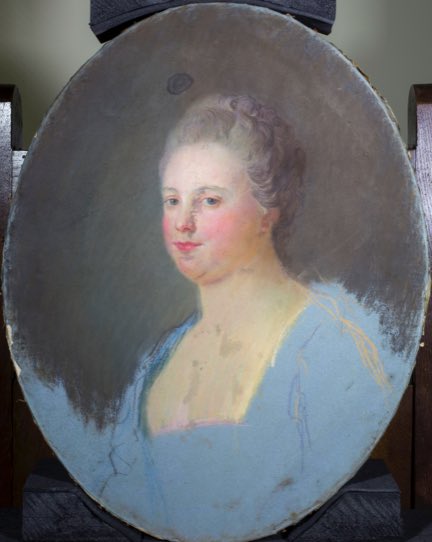 #Preemption hier à Evreux du Portrait de Mme Miron de Portieux par Perronneau. L’orléanaise, exposée au Salon de 1765, rejoint au <a href="/MbaOrleans/">Musée des Beaux-Arts Orléans</a> le premier fonds d’œuvres de l’artiste et sera présentée après restauration à côté de son étude préparatoire, seule connue chez Perronneau