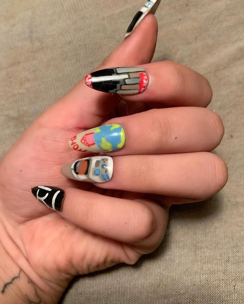 KPhongpradith's tweet photo. New item available now in my shop! The Austrian ur by BTS’s JIN inspired press on nails now available! For PayPal dm me on here and for cards visit my site on Etsy! #BTS_RunBTS #bts #BTSOurForeverArtist #BTS #jin #JinXColdplay #Jin_TheAstronaut #TheAstronautOutNow #KPOP #kpop https://t.co/0mgtVmdcRl