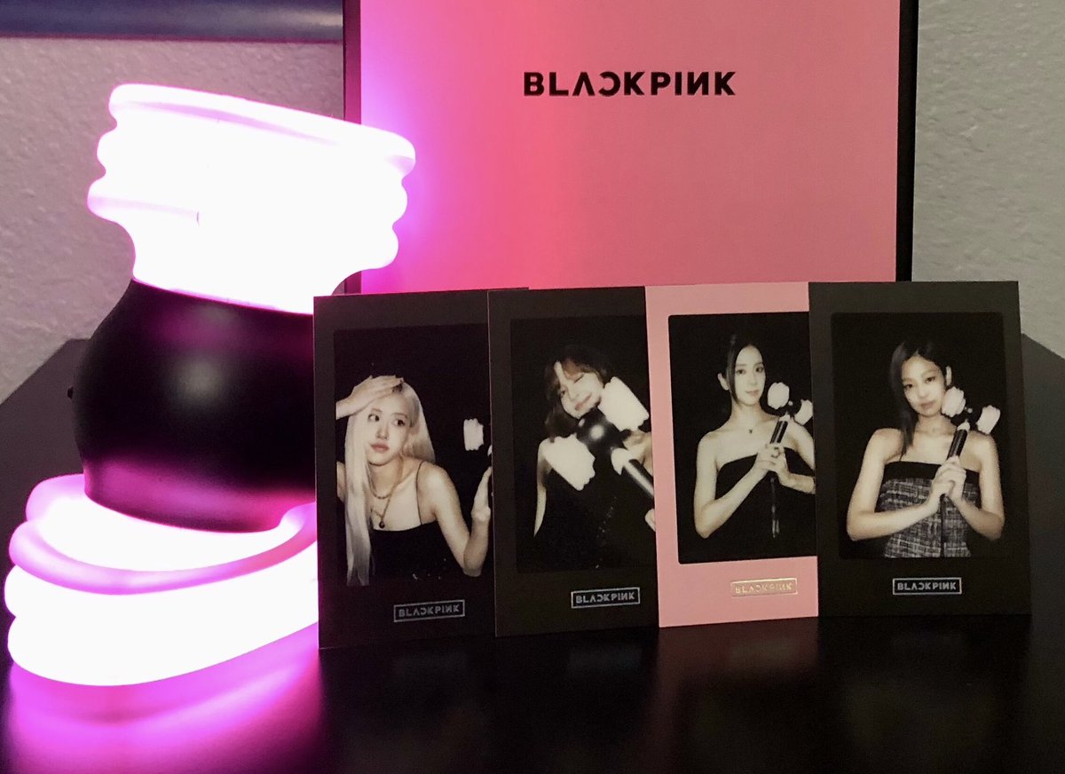 IronLink07's tweet image. Beautiful concert. Immaculate vibes.
Lost my voice by the end of the concert lol 😂 
#BlackPinkinHouston_Day2 #BLINKS #BlackPink #BLACKPINK_WORLDTOUR