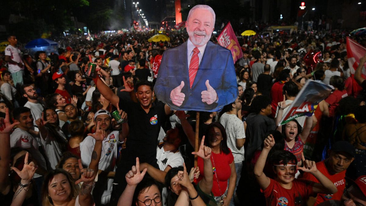 Brasil: el mundo reacciona a la victoria de 'Lula' da Silva ante el silencio de la oposición f24.my/90DN.t