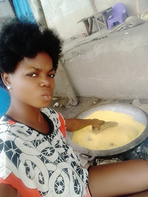 This single girl life don tire me. Two months left to the end of the year. Wife material 100%, no Faking.