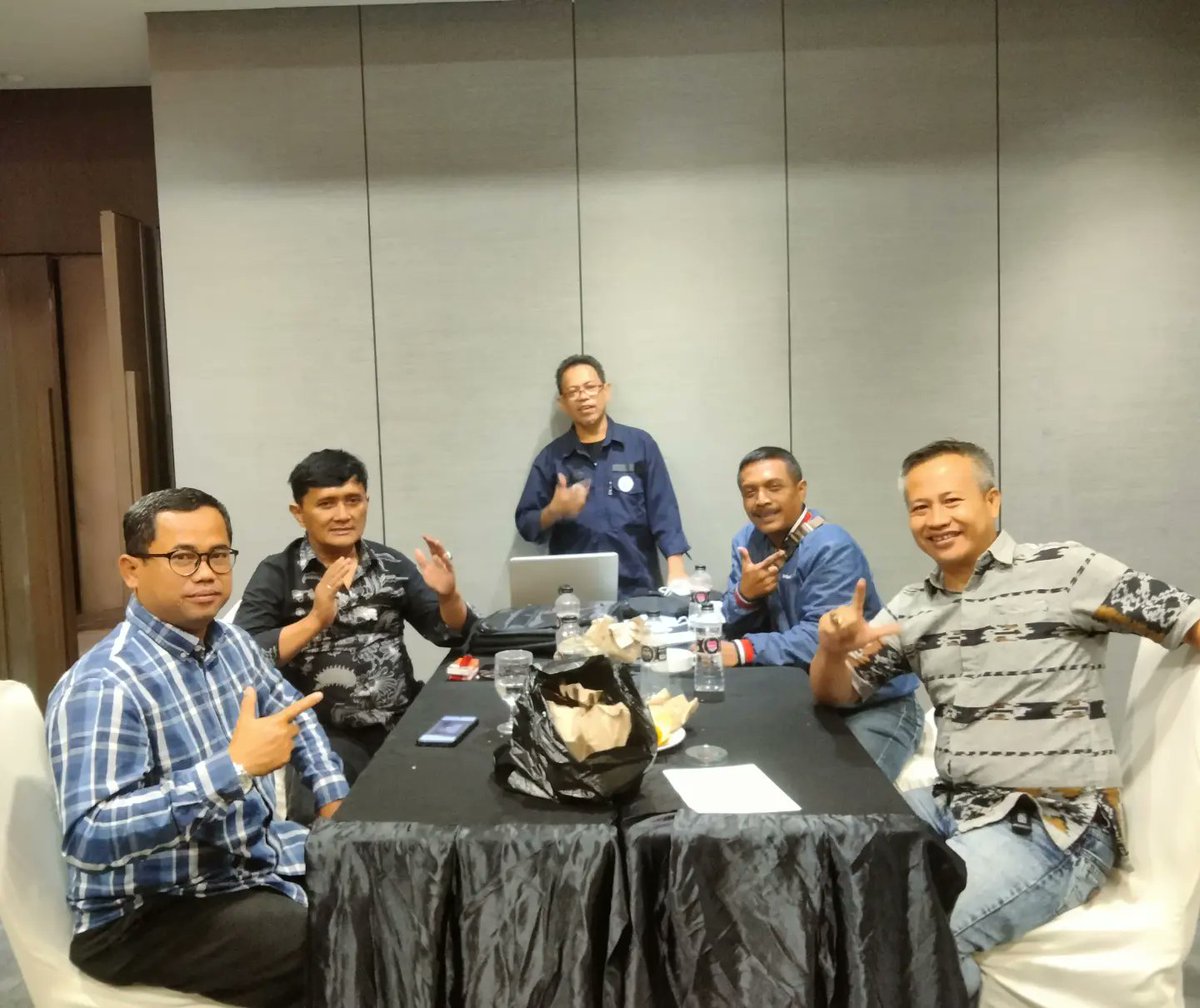 Lendy17 tweet media