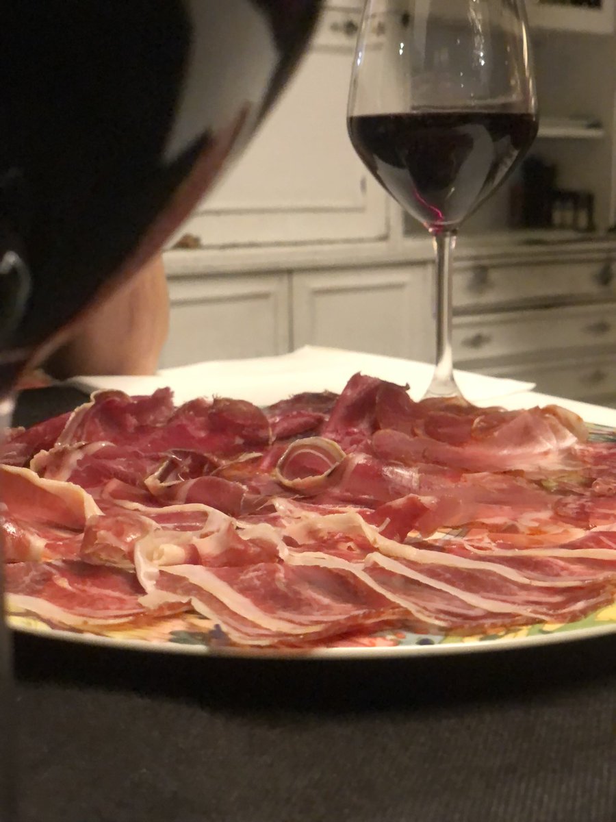 Nuestros deliciosos productos para celebrar el puente de #Todoslossantos  o el #Halloween