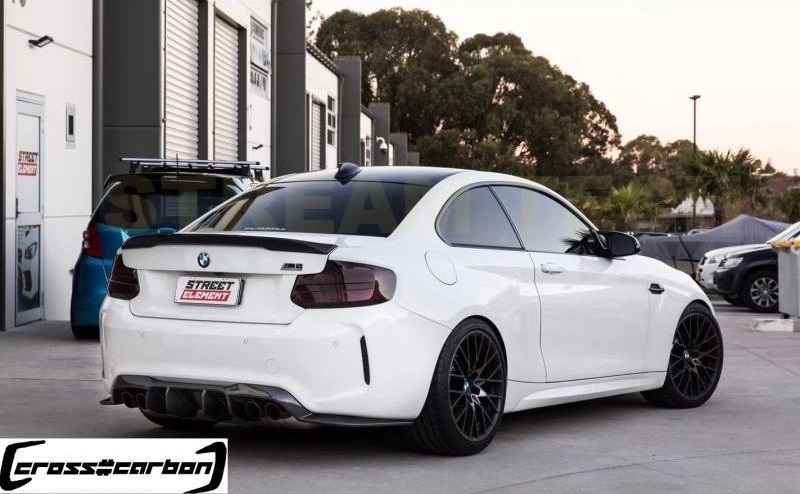 STREAMTECH8's tweet photo. BMW F87 M2用 VRSタイプ 綾織カーボン リアディフューザー バンパーリップ

詳しくストアまで：https://t.co/v3Z01Ika9R

#外装
#カスタム
#ドレスアップ
#エアロ
#改造
#車
#車好きな人と繋がりたい
#外車好きな人と繋がりたい
#bmw
#bmwf87
#bmwm2
#bmw好きな人と繋がりたい
#bmw好きと繋がりたい https://t.co/8if2CkNtv6