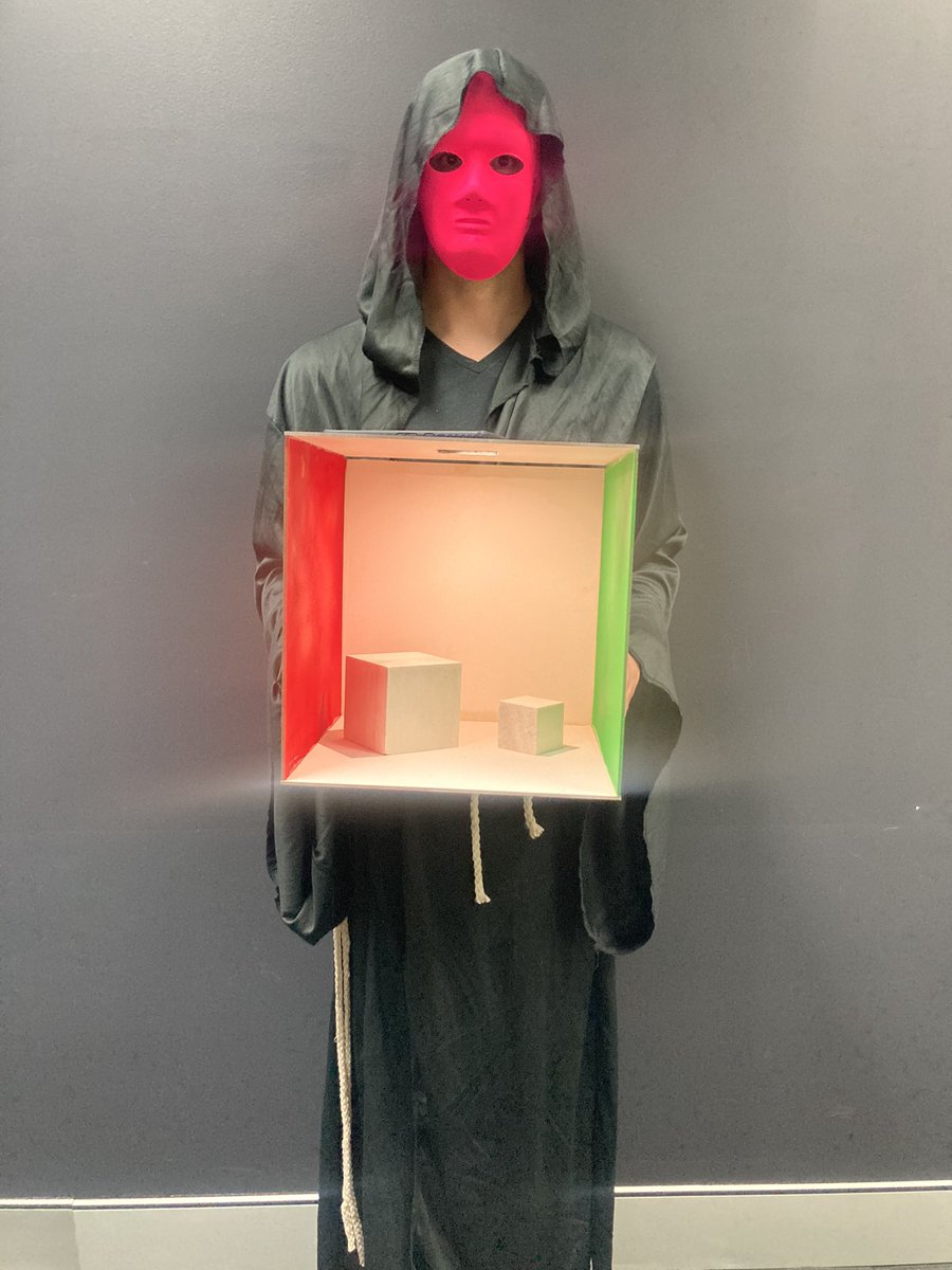 chrispewebb's tweet image. Global-Illuminati