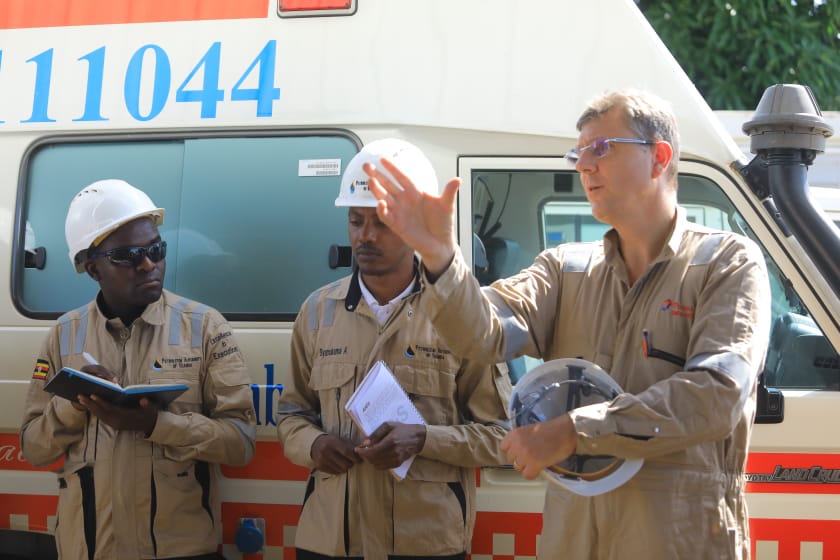 PAU_Uganda's tweet photo. #HappeningNow 
@ErnestRubondo the Executive Director of @PAU_Uganda  is leading a  delegation on a 6-day operational field visit to the Tilenga and Kingfisher Projects.  The first stop over was at the Tangi Camp under @TotalEnergies #CreatingLastingValue #UgOilJourney https://t.co/txLModMSQb
