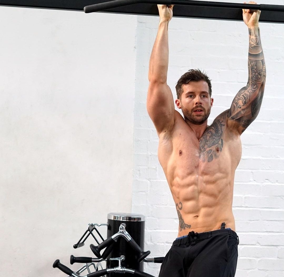 Monday motivation...

It doesn't happen overnight but it does happen ..

If you want it badly enough..
And put in the actual work.

As simple as that! 💪

Want to work with me and my team?? 
Davidkingsbury.co.uk