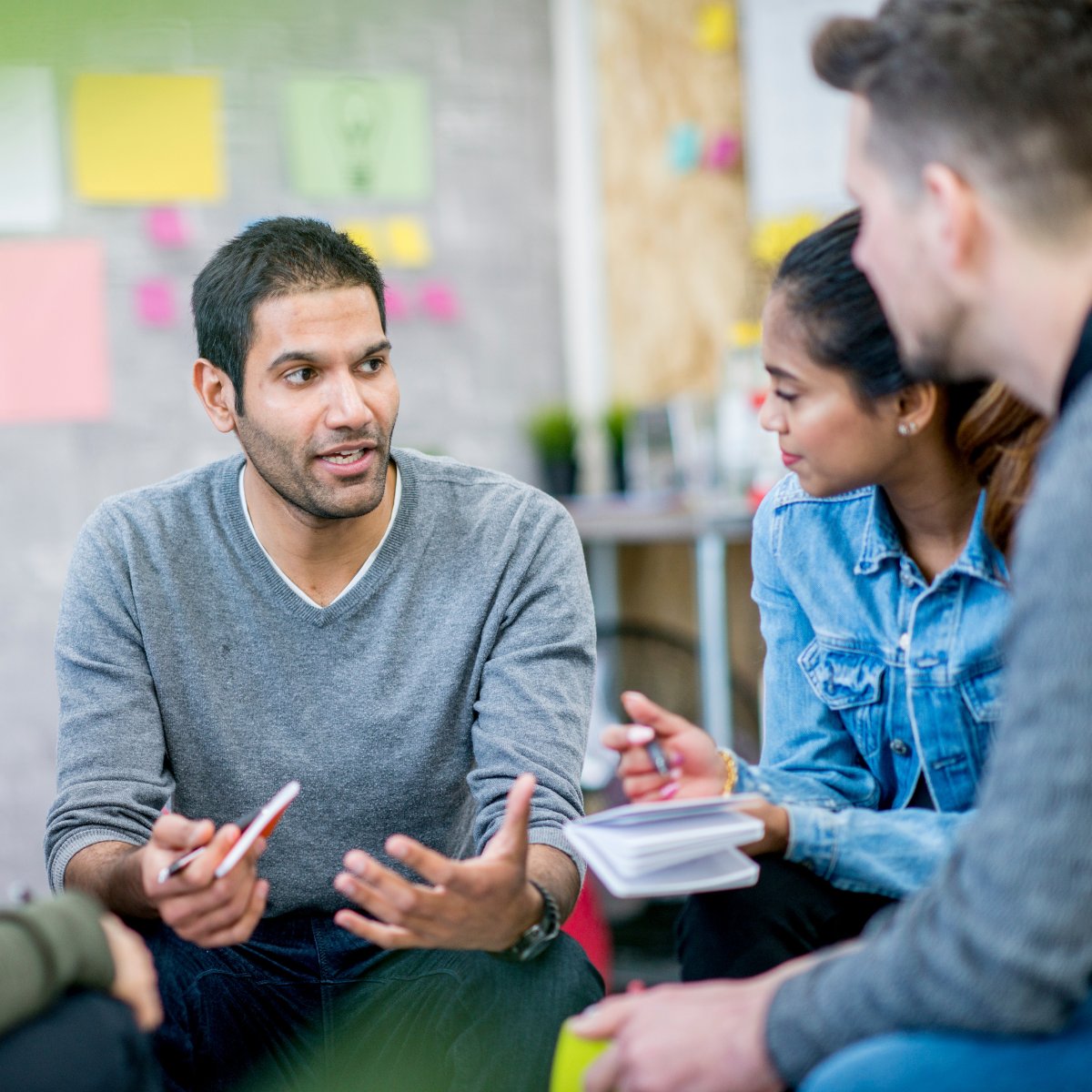 C'est demain ! Le mois de l’#ÉconomieSocialeSolidaire met en lumière les initiatives à utilité sociale ou portée environnementale. Restez connectés pour connaître les informations et ateliers thématiques de BGE PaRIF qui apporteront de la visibilité à différents projets de l’ESS