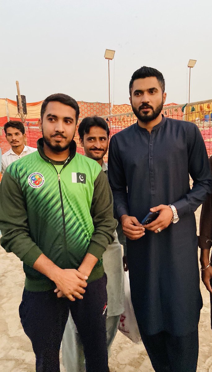 la_qamar69's tweet photo. Welcome to Pakistan #Shanigujjar #Shootingvolleyball @volleyballworld https://t.co/EKWEKEwBQG
