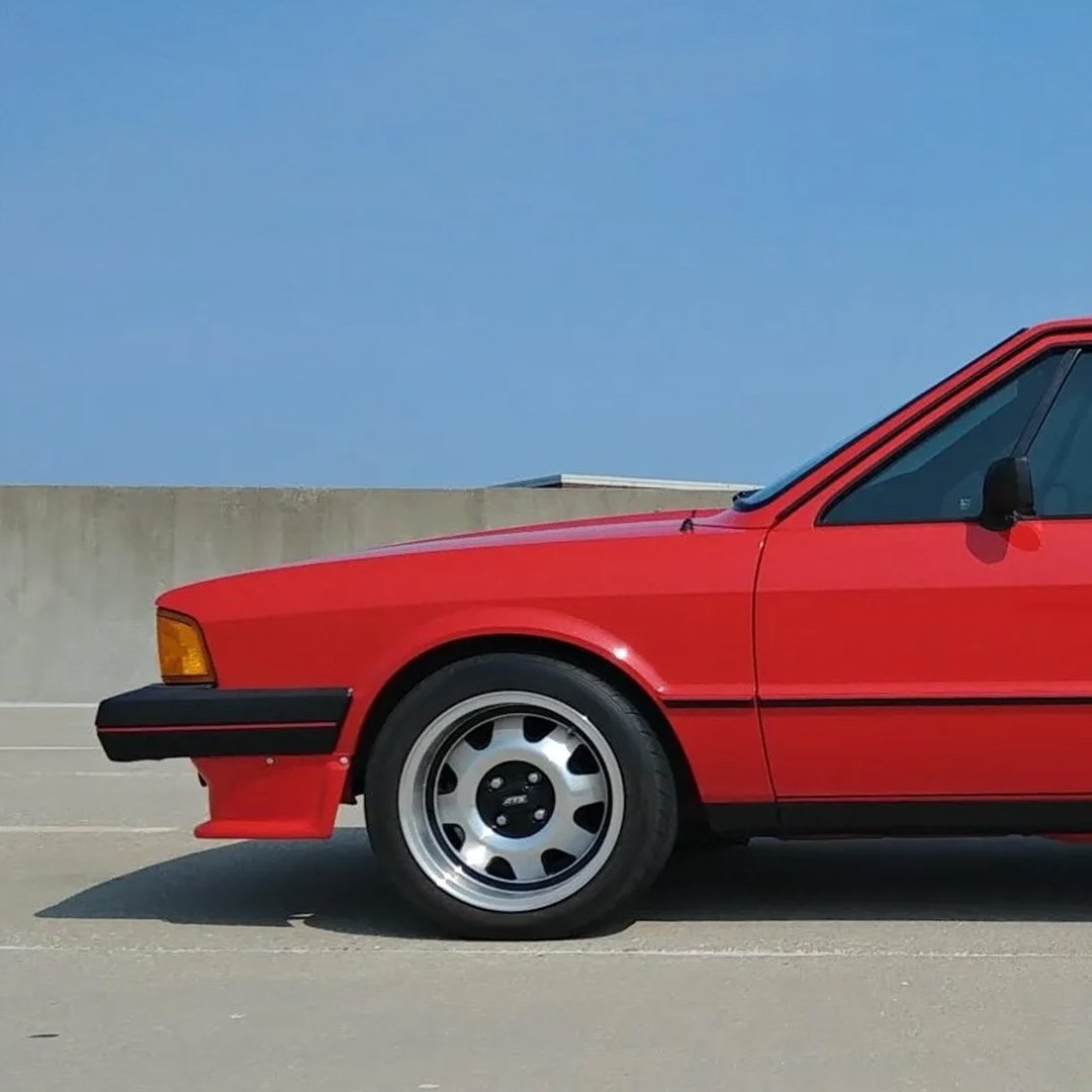 VWReplacement's tweet image. Red Bubble II